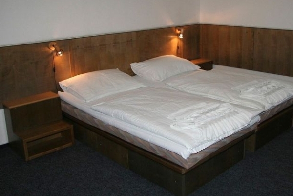 Žebětínský dvůr